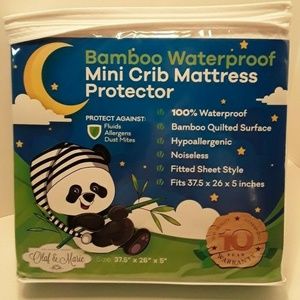 Olaf & Marie Crib Mattress Protector NIP
